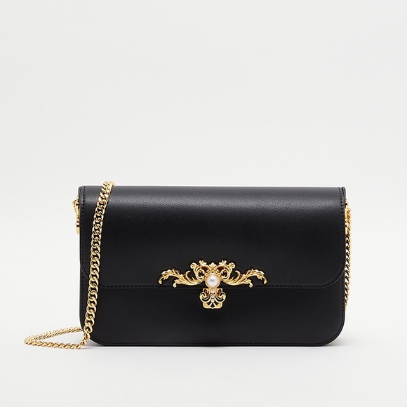 Charles and Keith Merial Metallic Pearl Bag - Picture 1 of 9